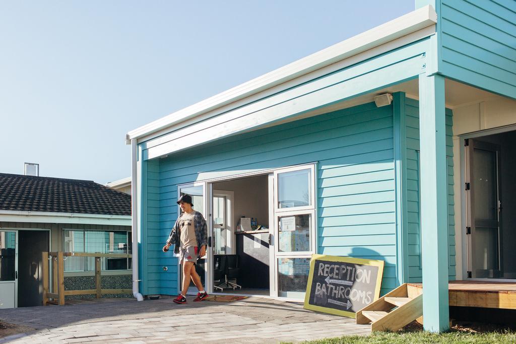 Finlay Jack'S Backpackers Albergue Lago Lago Taupo Exterior foto